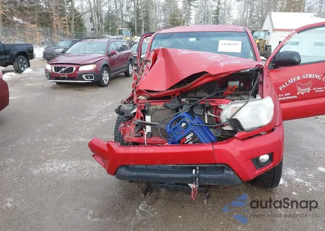 2015 Toyota Tacoma Base V6 z USA, uszkodzony, nr VIN 3TMLU4EN8FM186387